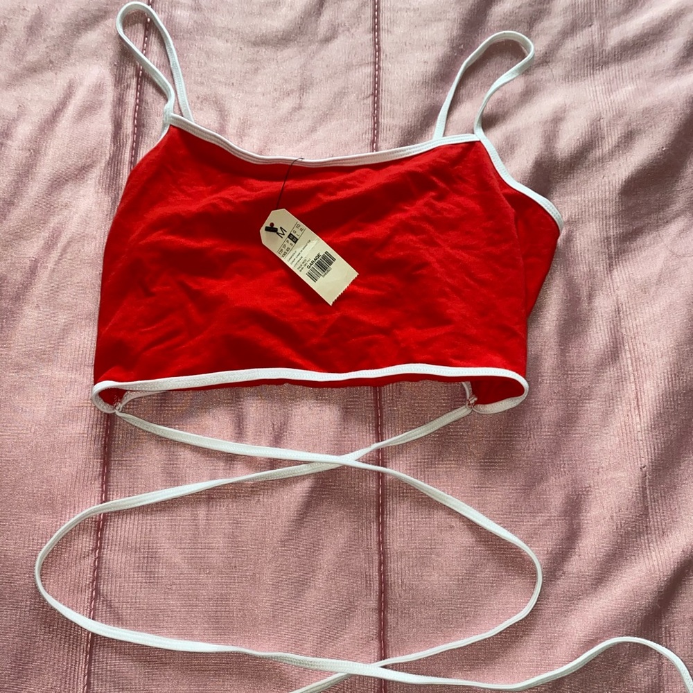 RED STRAPY TOP